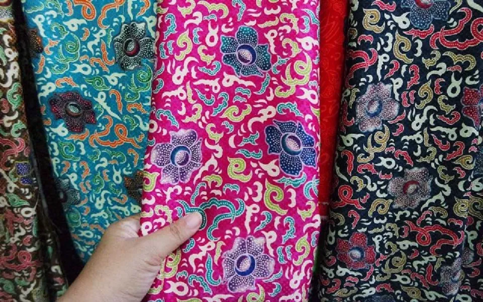 Menghias Rumah dengan Sentuhan Tradisional, Bintang Furnicur Hadir di Cilacap